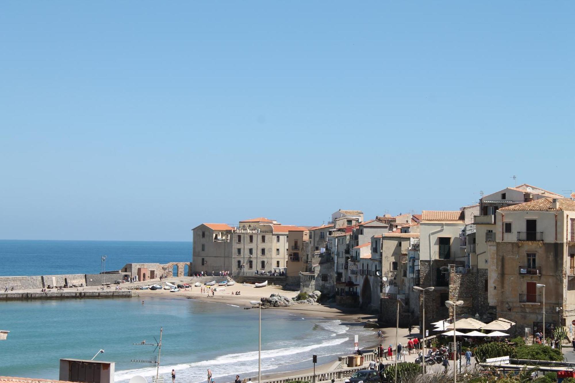 Book Your Place Cefalù Kültér fotó